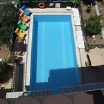 Amphora Otel 2*