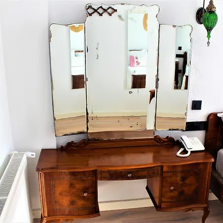 فندق Amphora فوكا