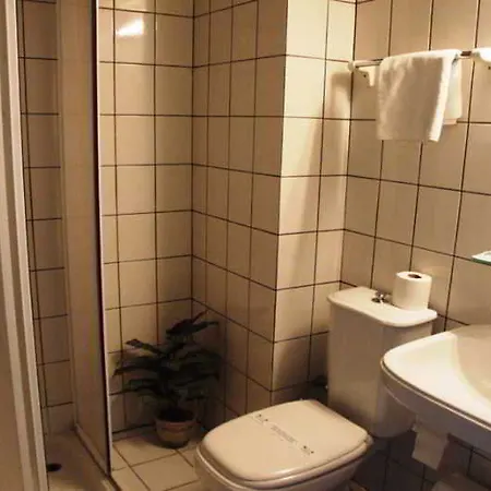 Amphora Otel 2*
