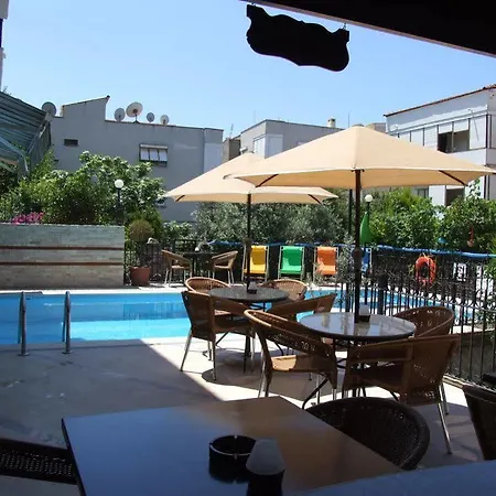 Amphora Hotel
