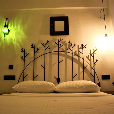 Amphora Hotel